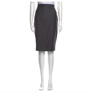Escada Gray Virgin Wool Pencil Skirt Size 10 Classic Tailored Workwear